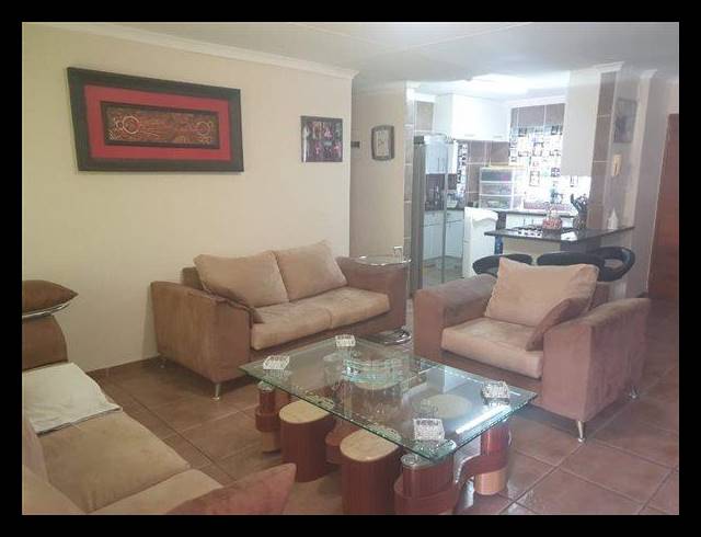 2 BEDROOM CLUSTER FOR SALE IN TERENURE